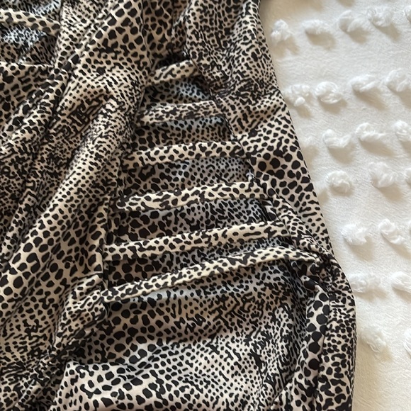 Volcom Monochrome Animal Print Swimsuit sz L - Picture 2 of 5